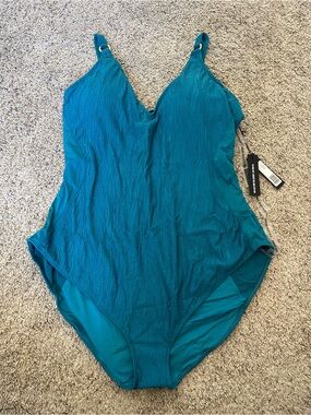 TA3 Plungey Ring One-Piece Swimsuit Wavy Oceana 4X Short NWT